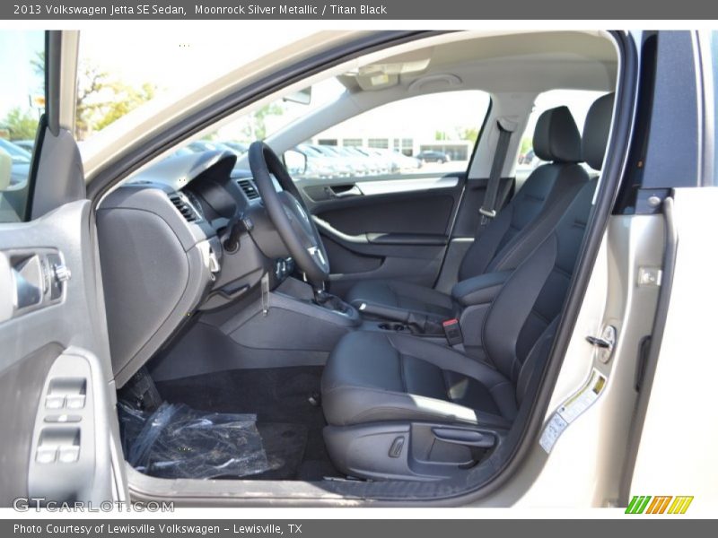 Moonrock Silver Metallic / Titan Black 2013 Volkswagen Jetta SE Sedan