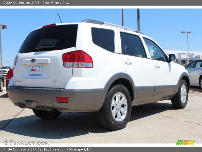 Clear White / Gray 2009 Kia Borrego LX V6
