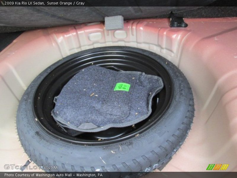 Sunset Orange / Gray 2009 Kia Rio LX Sedan