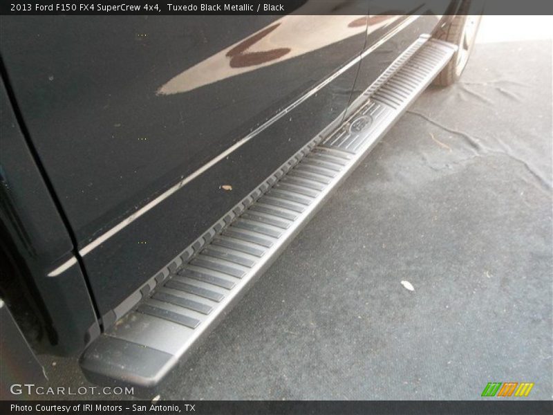 Tuxedo Black Metallic / Black 2013 Ford F150 FX4 SuperCrew 4x4