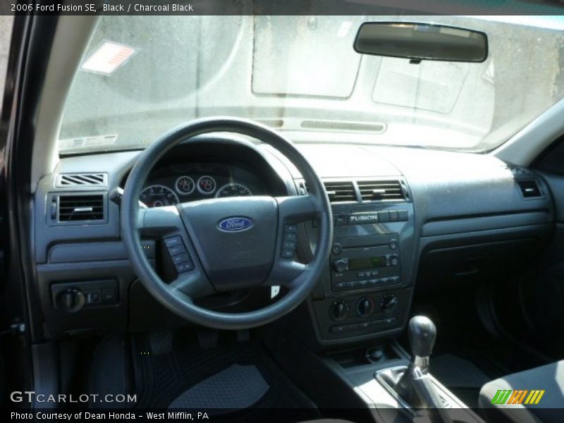 Black / Charcoal Black 2006 Ford Fusion SE