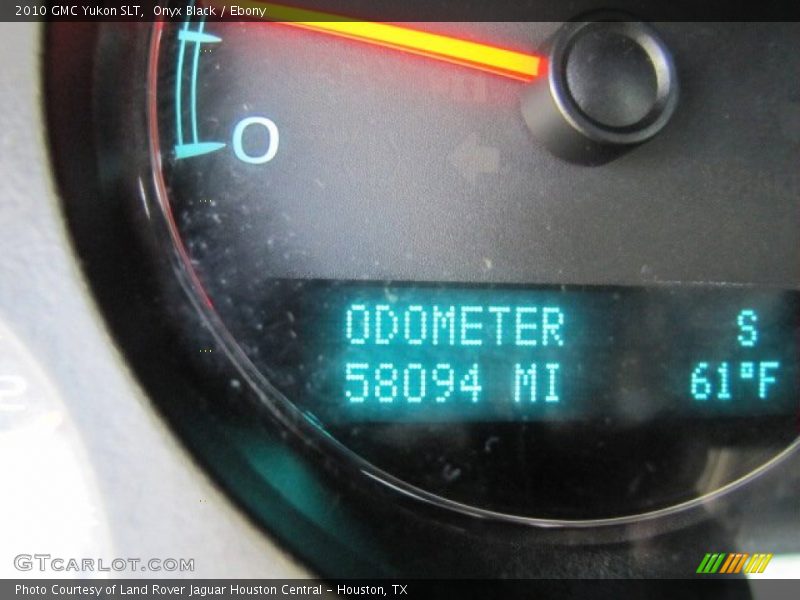 Onyx Black / Ebony 2010 GMC Yukon SLT