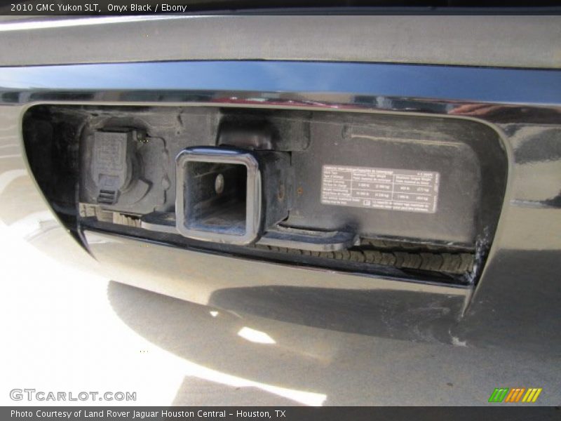 Onyx Black / Ebony 2010 GMC Yukon SLT
