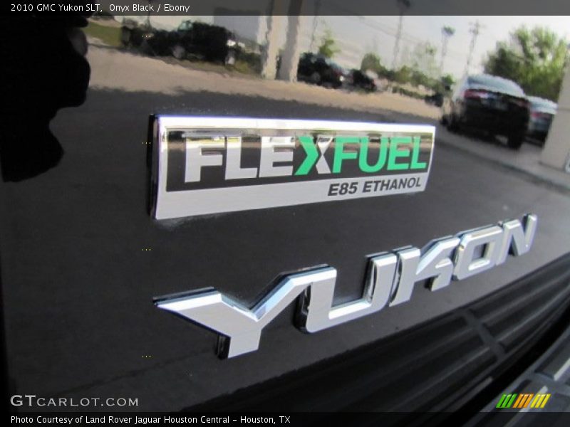 Onyx Black / Ebony 2010 GMC Yukon SLT
