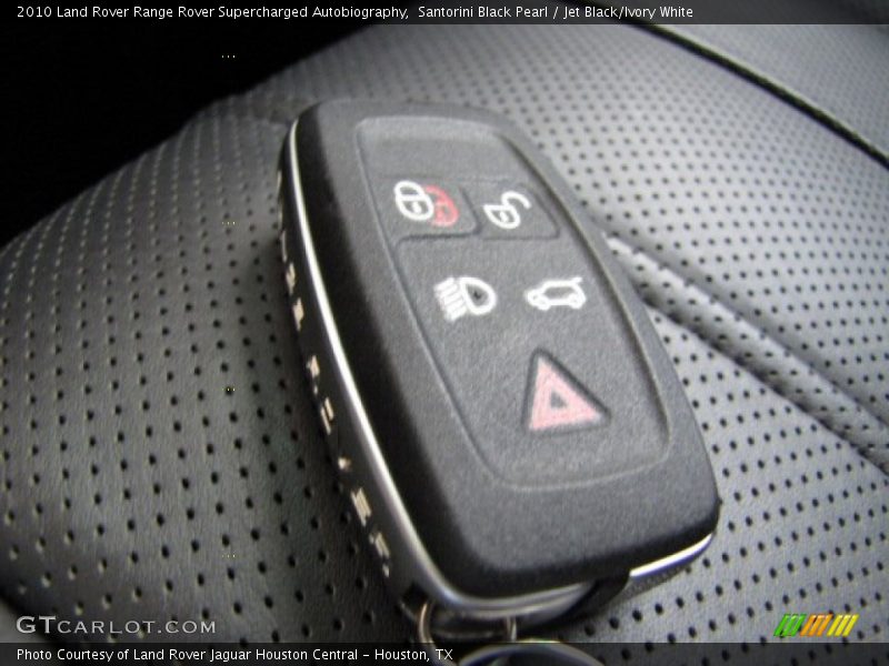 Keys of 2010 Range Rover Supercharged Autobiography
