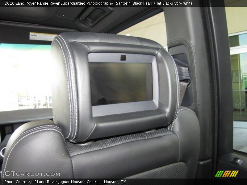 Entertainment System of 2010 Range Rover Supercharged Autobiography