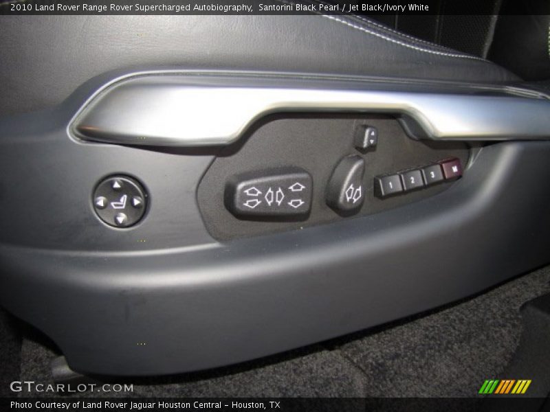 Controls of 2010 Range Rover Supercharged Autobiography