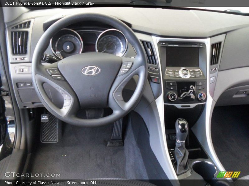 Midnight Black / Gray 2011 Hyundai Sonata GLS