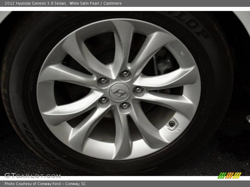 White Satin Pearl / Cashmere 2012 Hyundai Genesis 3.8 Sedan