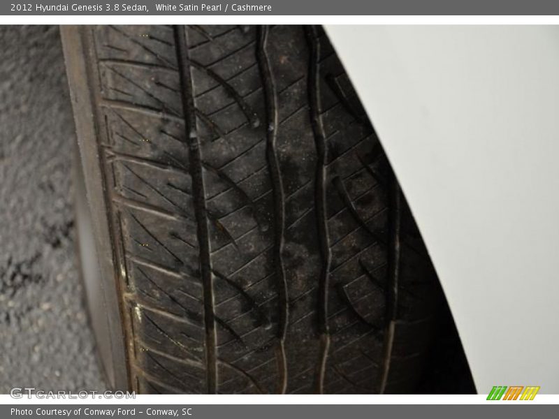White Satin Pearl / Cashmere 2012 Hyundai Genesis 3.8 Sedan