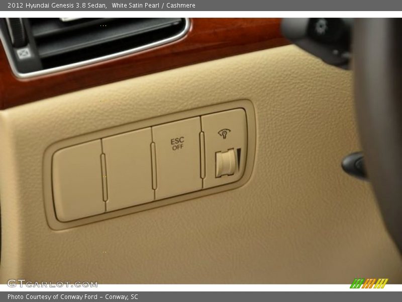 White Satin Pearl / Cashmere 2012 Hyundai Genesis 3.8 Sedan