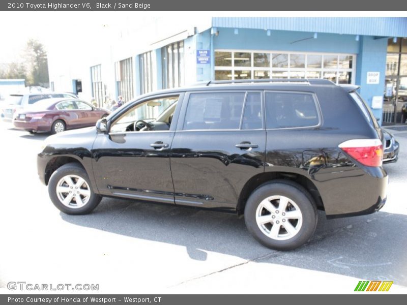 Black / Sand Beige 2010 Toyota Highlander V6