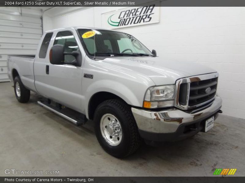 Silver Metallic / Medium Flint 2004 Ford F250 Super Duty XLT SuperCab