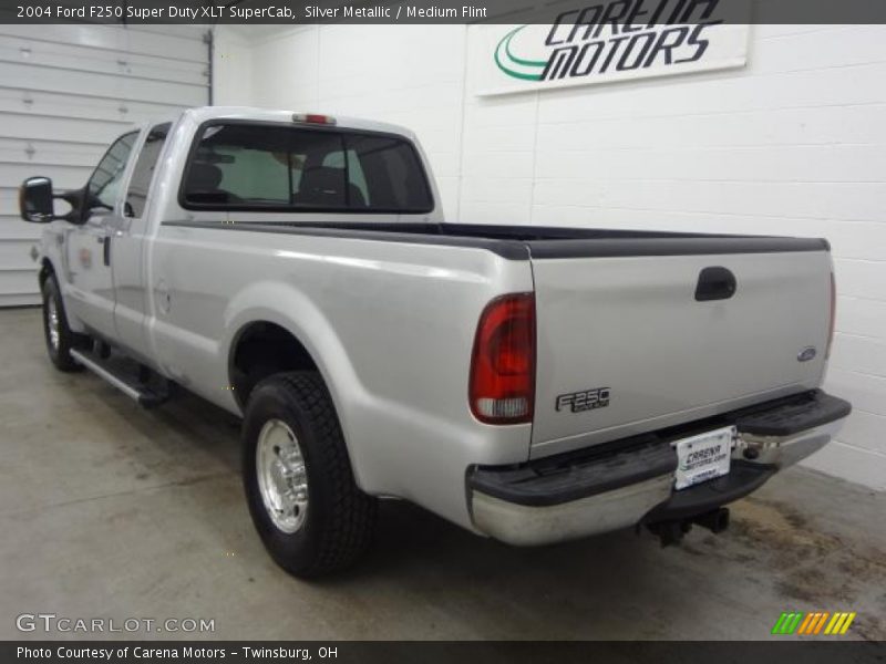 Silver Metallic / Medium Flint 2004 Ford F250 Super Duty XLT SuperCab