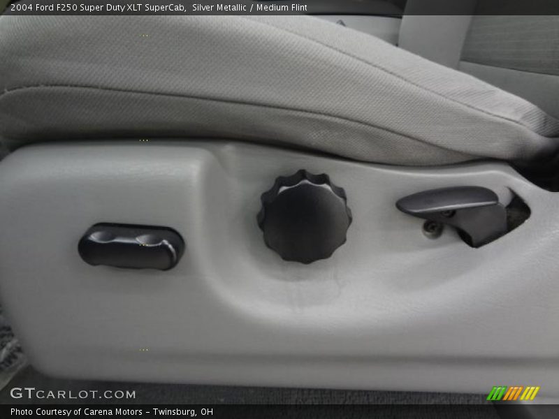 Silver Metallic / Medium Flint 2004 Ford F250 Super Duty XLT SuperCab