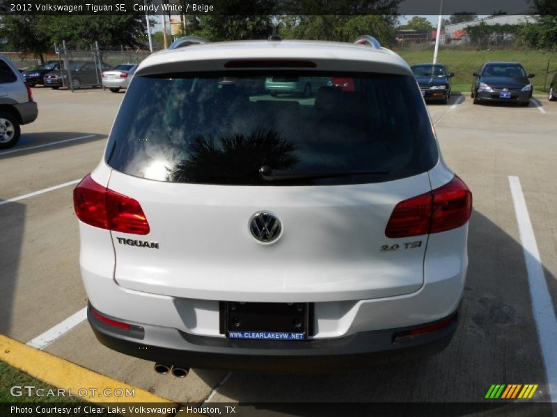 Candy White / Beige 2012 Volkswagen Tiguan SE