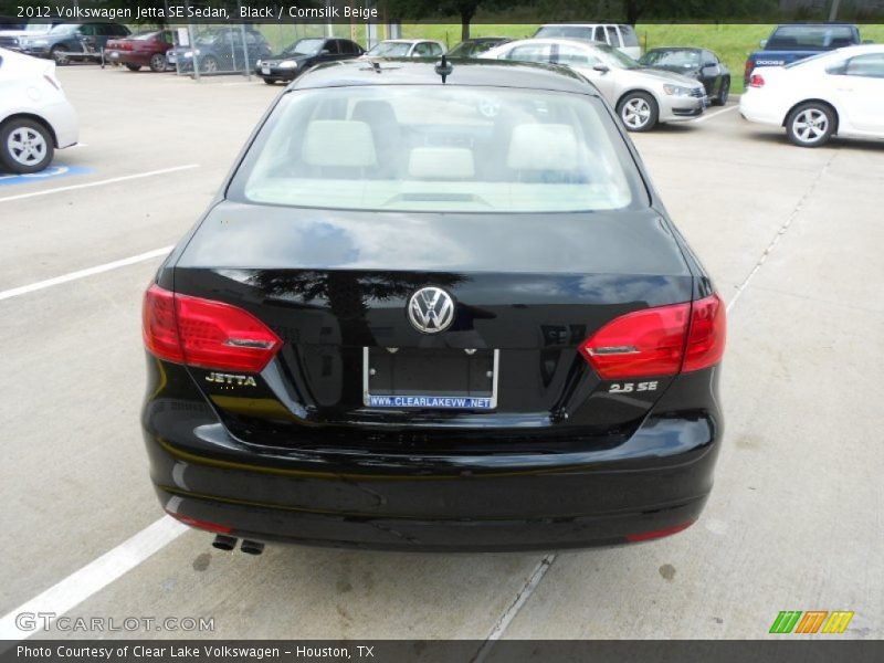 Black / Cornsilk Beige 2012 Volkswagen Jetta SE Sedan