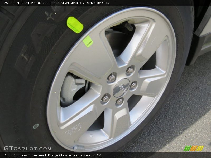 Bright Silver Metallic / Dark Slate Gray 2014 Jeep Compass Latitude