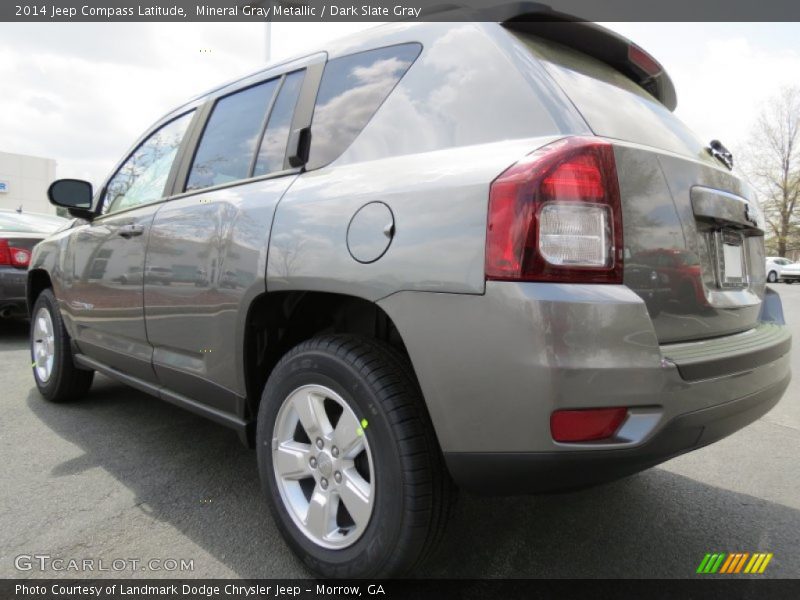 Mineral Gray Metallic / Dark Slate Gray 2014 Jeep Compass Latitude