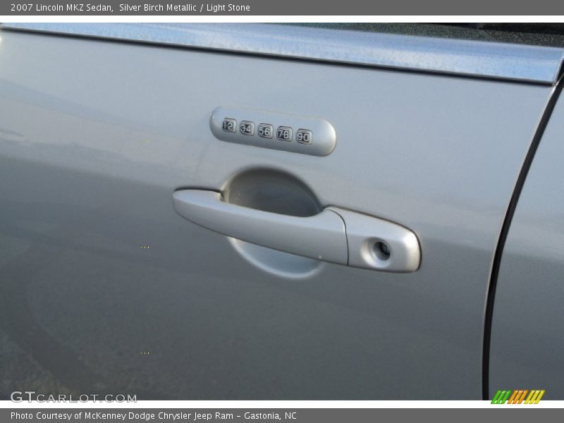 Silver Birch Metallic / Light Stone 2007 Lincoln MKZ Sedan