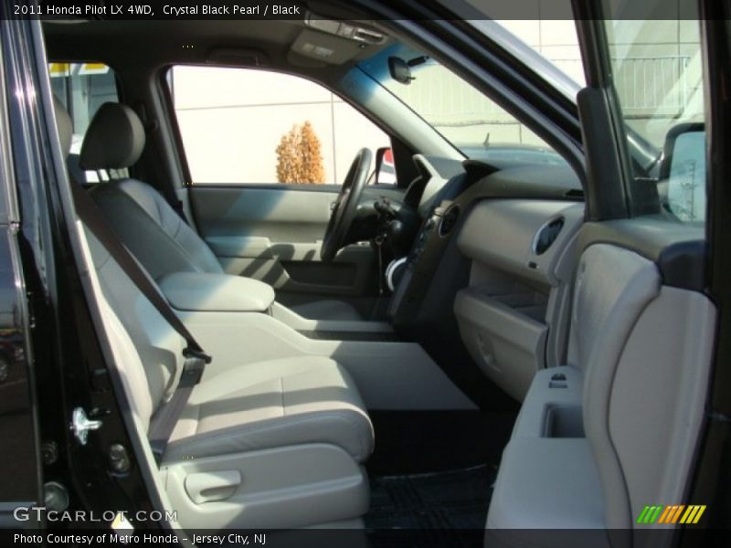 Crystal Black Pearl / Black 2011 Honda Pilot LX 4WD