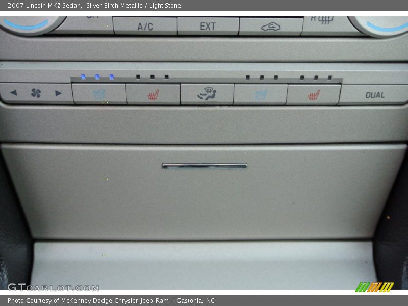 Silver Birch Metallic / Light Stone 2007 Lincoln MKZ Sedan