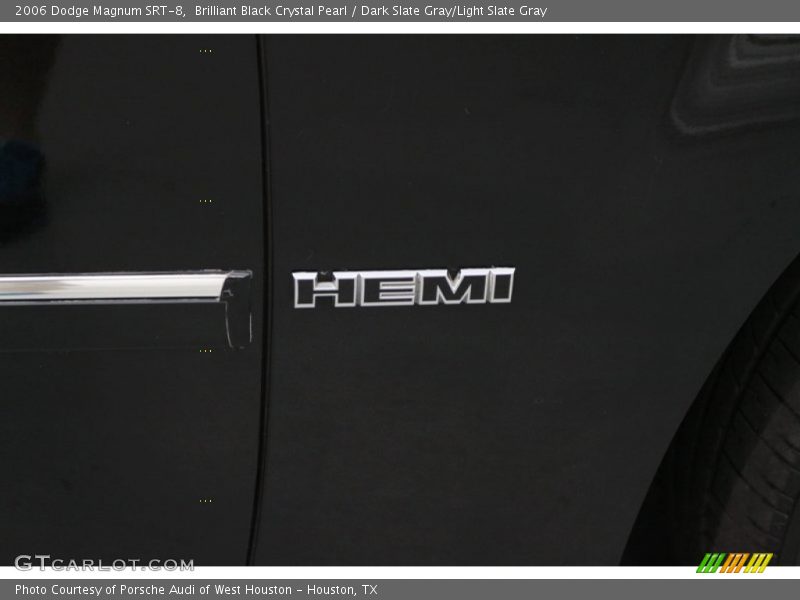 Brilliant Black Crystal Pearl / Dark Slate Gray/Light Slate Gray 2006 Dodge Magnum SRT-8