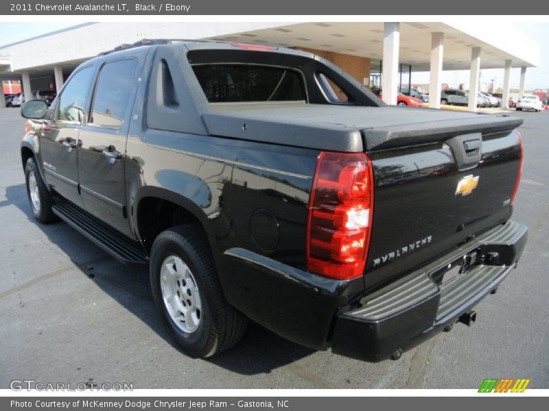 Black / Ebony 2011 Chevrolet Avalanche LT