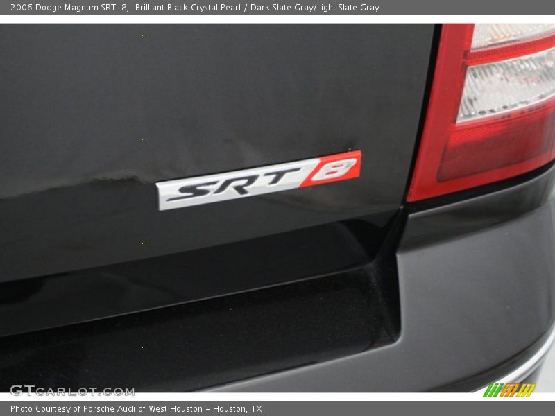 Brilliant Black Crystal Pearl / Dark Slate Gray/Light Slate Gray 2006 Dodge Magnum SRT-8