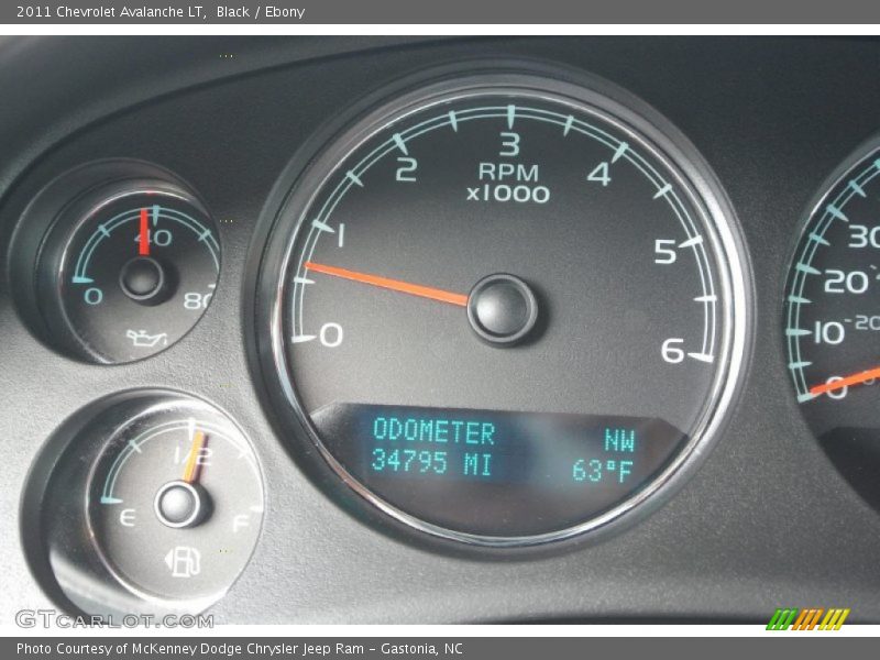 Black / Ebony 2011 Chevrolet Avalanche LT