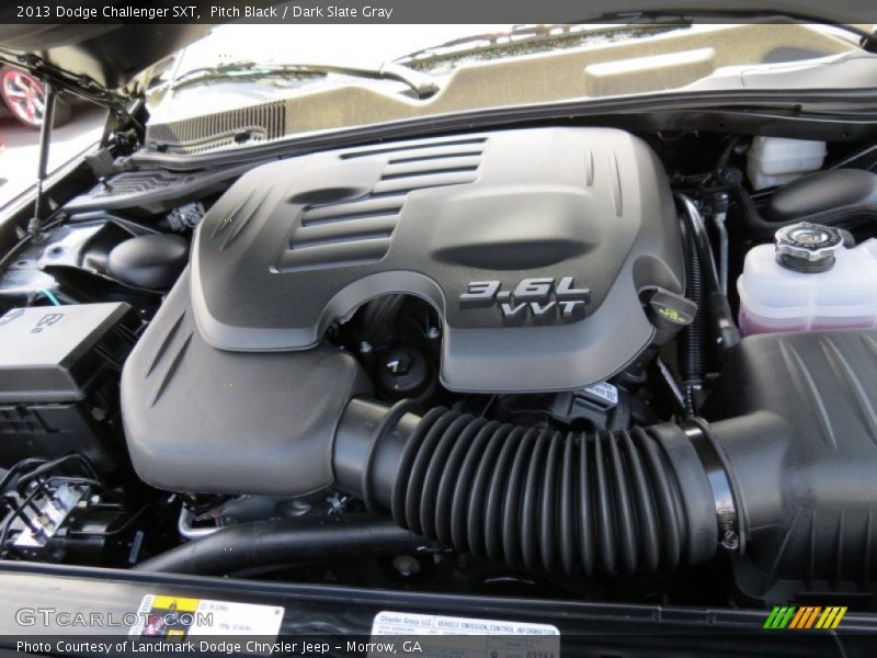 Pitch Black / Dark Slate Gray 2013 Dodge Challenger SXT