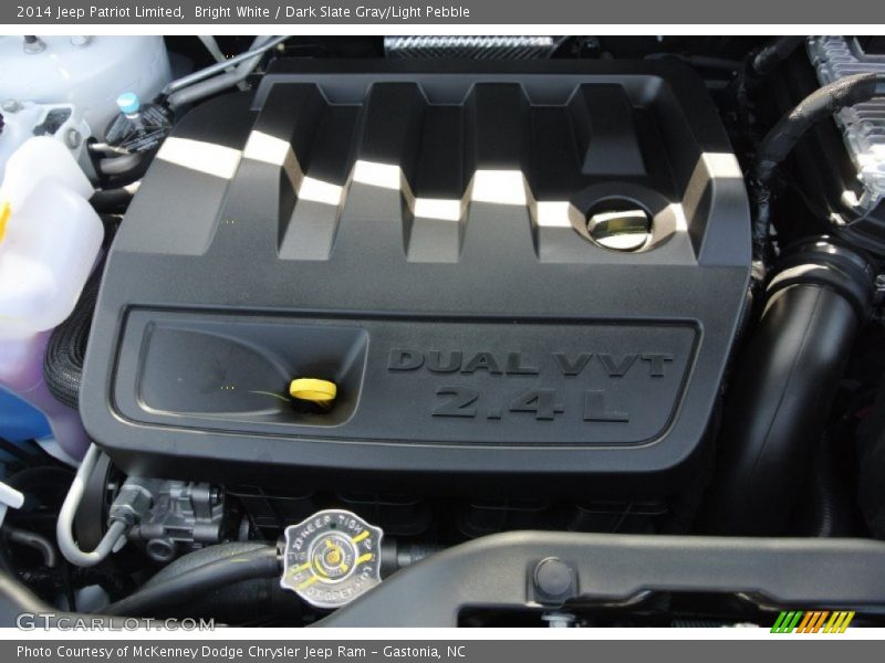 Bright White / Dark Slate Gray/Light Pebble 2014 Jeep Patriot Limited