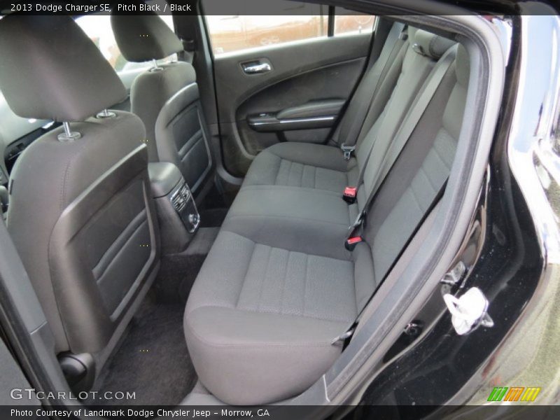 Pitch Black / Black 2013 Dodge Charger SE