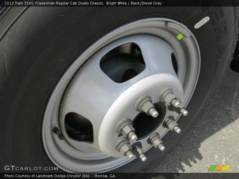 Bright White / Black/Diesel Gray 2013 Ram 3500 Tradesman Regular Cab Dually Chassis