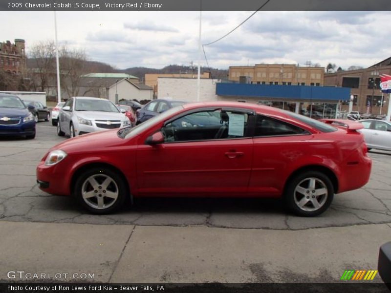 Victory Red / Ebony 2005 Chevrolet Cobalt LS Coupe