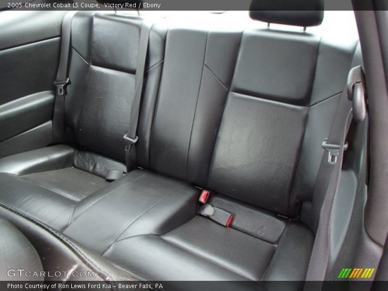 Victory Red / Ebony 2005 Chevrolet Cobalt LS Coupe