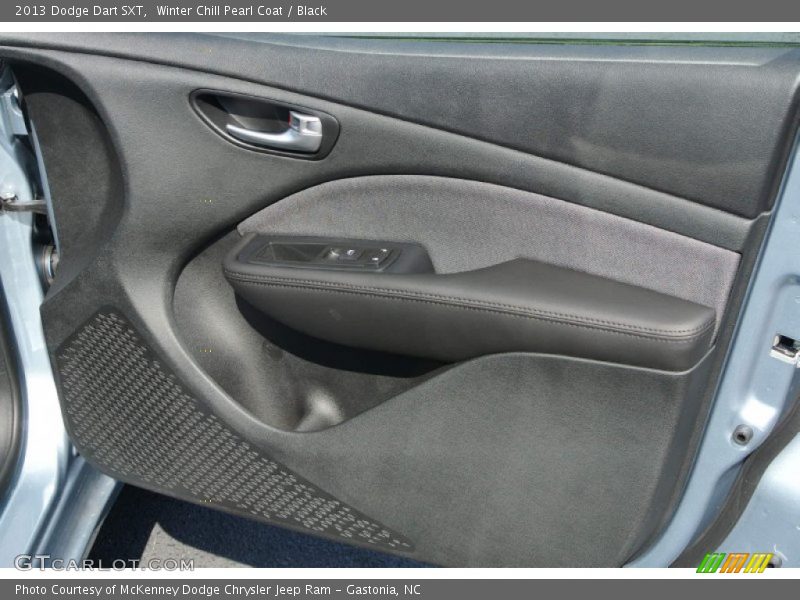 Winter Chill Pearl Coat / Black 2013 Dodge Dart SXT