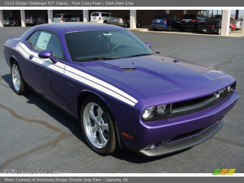 Front 3/4 View of 2013 Challenger R/T Classic