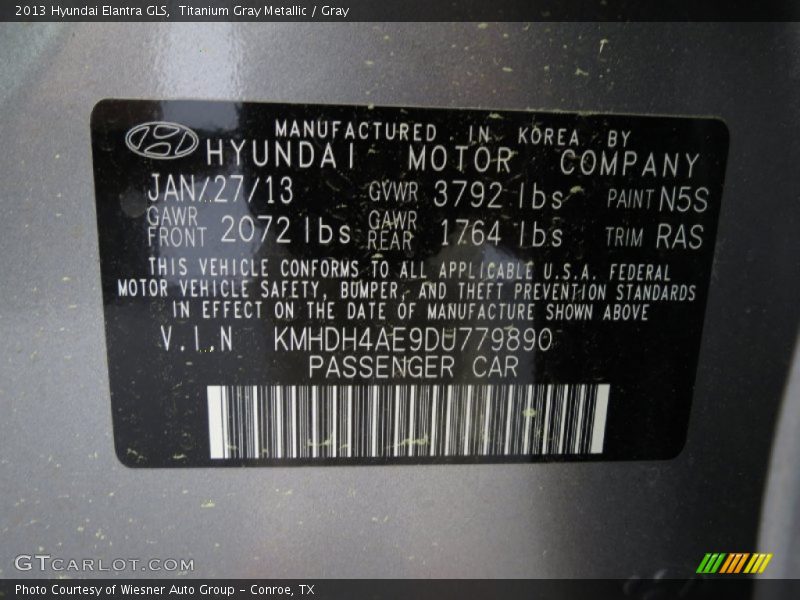 Titanium Gray Metallic / Gray 2013 Hyundai Elantra GLS