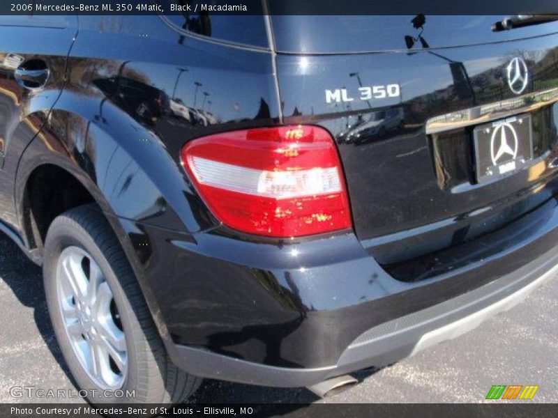 Black / Macadamia 2006 Mercedes-Benz ML 350 4Matic