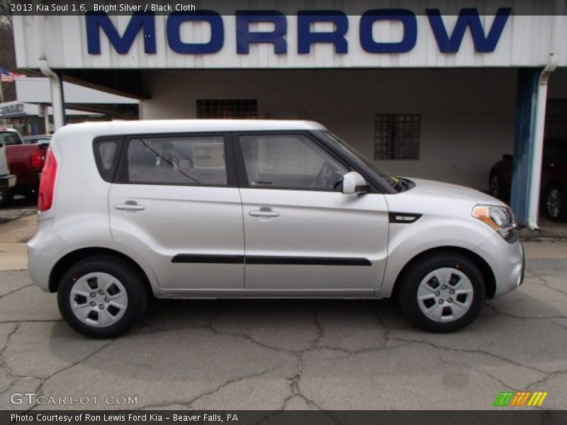Bright Silver / Black Cloth 2013 Kia Soul 1.6