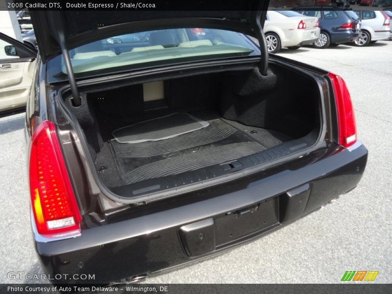 Double Espresso / Shale/Cocoa 2008 Cadillac DTS