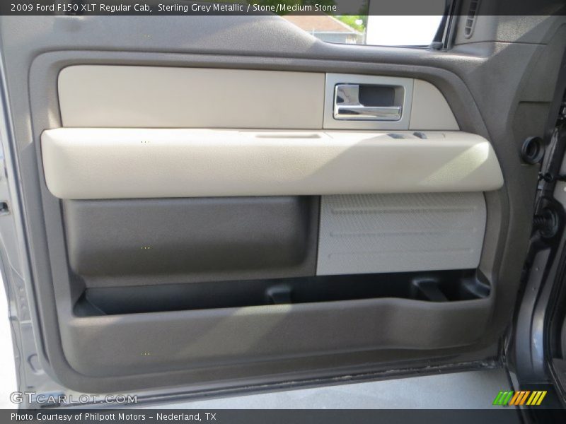 Sterling Grey Metallic / Stone/Medium Stone 2009 Ford F150 XLT Regular Cab
