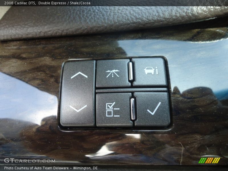 Double Espresso / Shale/Cocoa 2008 Cadillac DTS