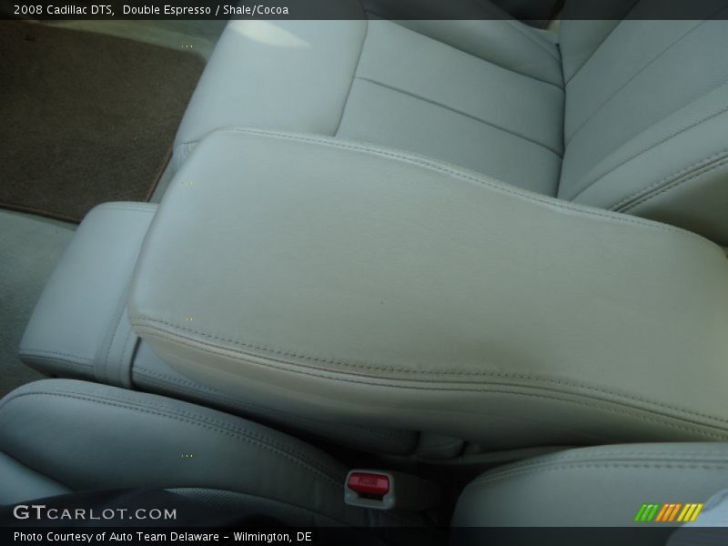Double Espresso / Shale/Cocoa 2008 Cadillac DTS