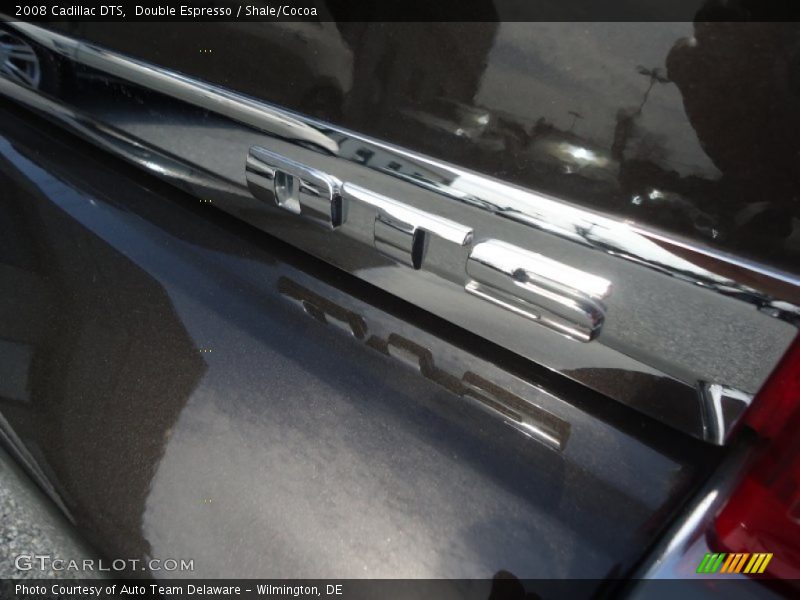 Double Espresso / Shale/Cocoa 2008 Cadillac DTS