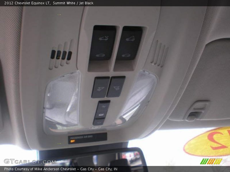 Summit White / Jet Black 2012 Chevrolet Equinox LT