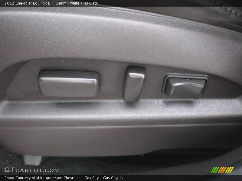 Summit White / Jet Black 2012 Chevrolet Equinox LT