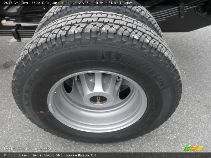 Summit White / Dark Titanium 2013 GMC Sierra 3500HD Regular Cab 4x4 Chassis