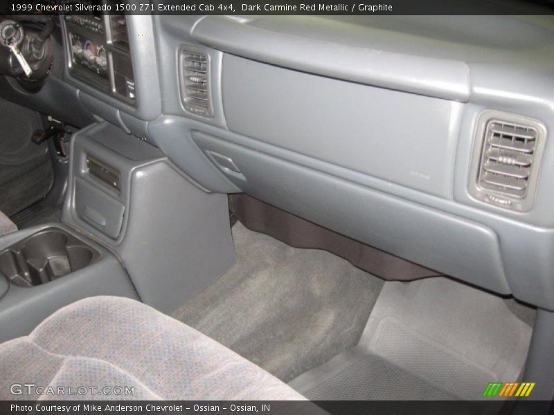 Dark Carmine Red Metallic / Graphite 1999 Chevrolet Silverado 1500 Z71 Extended Cab 4x4